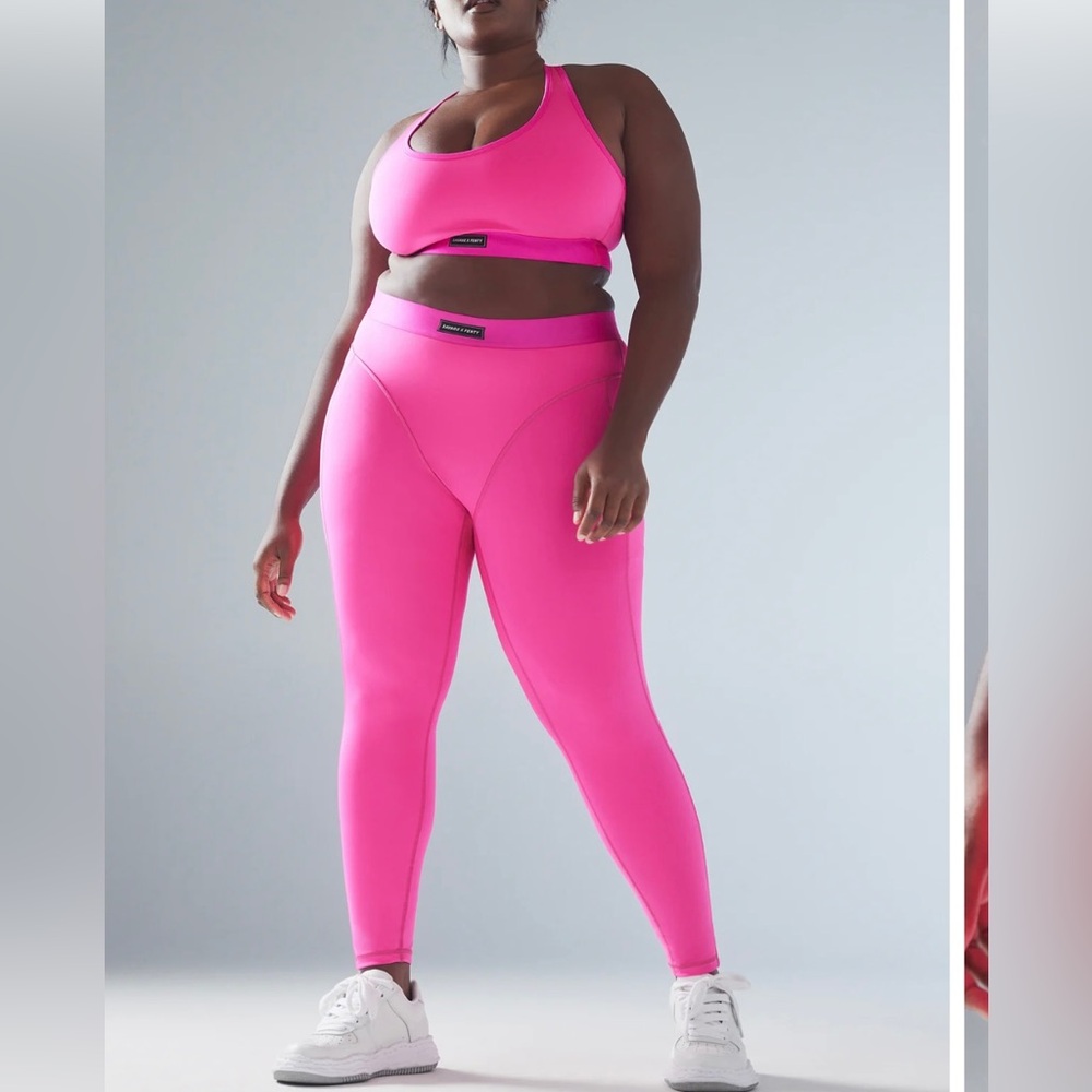 Savage x Fenty Women’s High-Waist Pink Active Leggings and Bra Set.